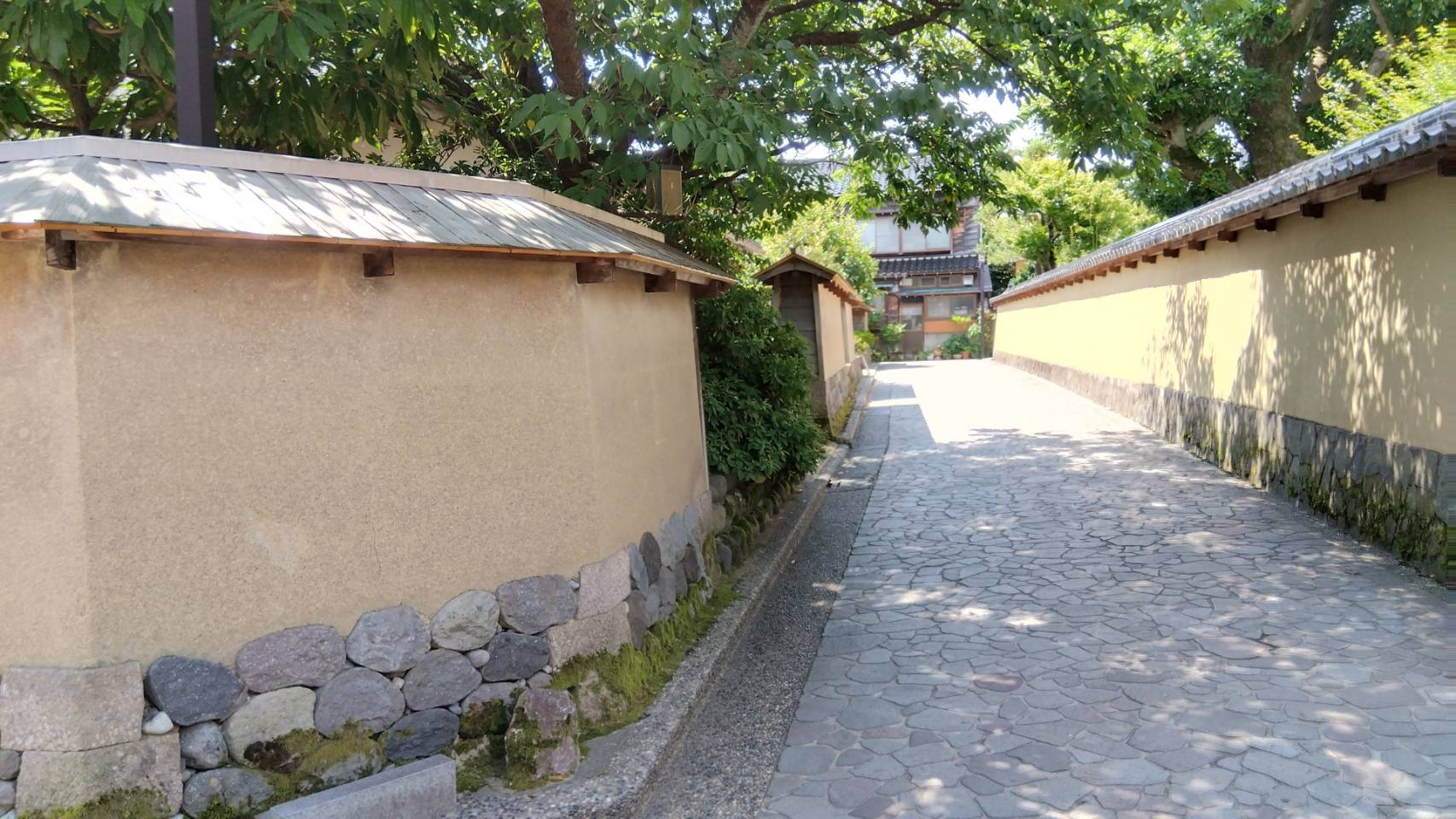 金沢のお香とアロマの香り専門店(石川県金沢市)・金沢観光地・金沢の観光スポット武家屋敷跡近く・人気でおすすめのお土産処-お香専門店のアロマ香房焚屋