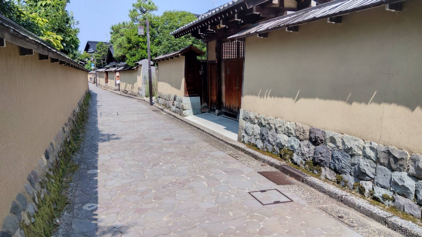 金沢のお香とアロマの香り専門店(石川県金沢市)・金沢観光地・金沢の観光スポット武家屋敷跡近く・人気でおすすめのお土産処-お香専門店のアロマ香房焚屋