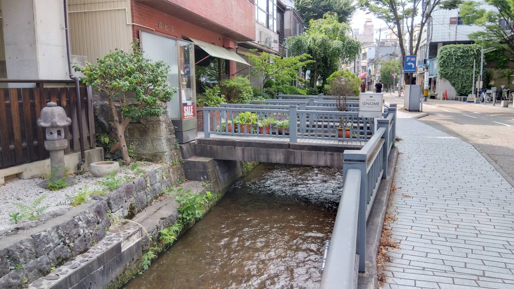 金沢のお香とアロマの香り専門店(石川県金沢市)・金沢観光地・金沢の観光スポット武家屋敷跡近く・人気でおすすめのお土産処-お香専門店のアロマ香房焚屋