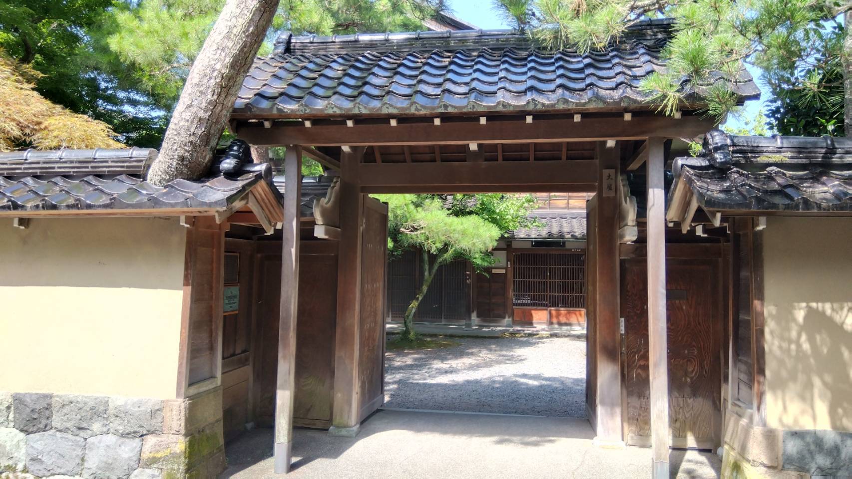 金沢のお香とアロマの香り専門店(石川県金沢市)・金沢観光地・金沢の観光スポット武家屋敷跡近く・人気でおすすめのお土産処-お香専門店のアロマ香房焚屋