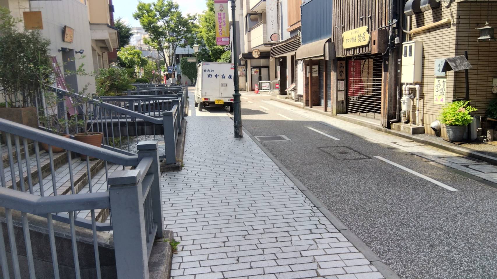 金沢のお香とアロマの香り専門店(石川県金沢市)・金沢観光地・金沢の観光スポット武家屋敷跡近く・人気でおすすめのお土産処-お香専門店のアロマ香房焚屋