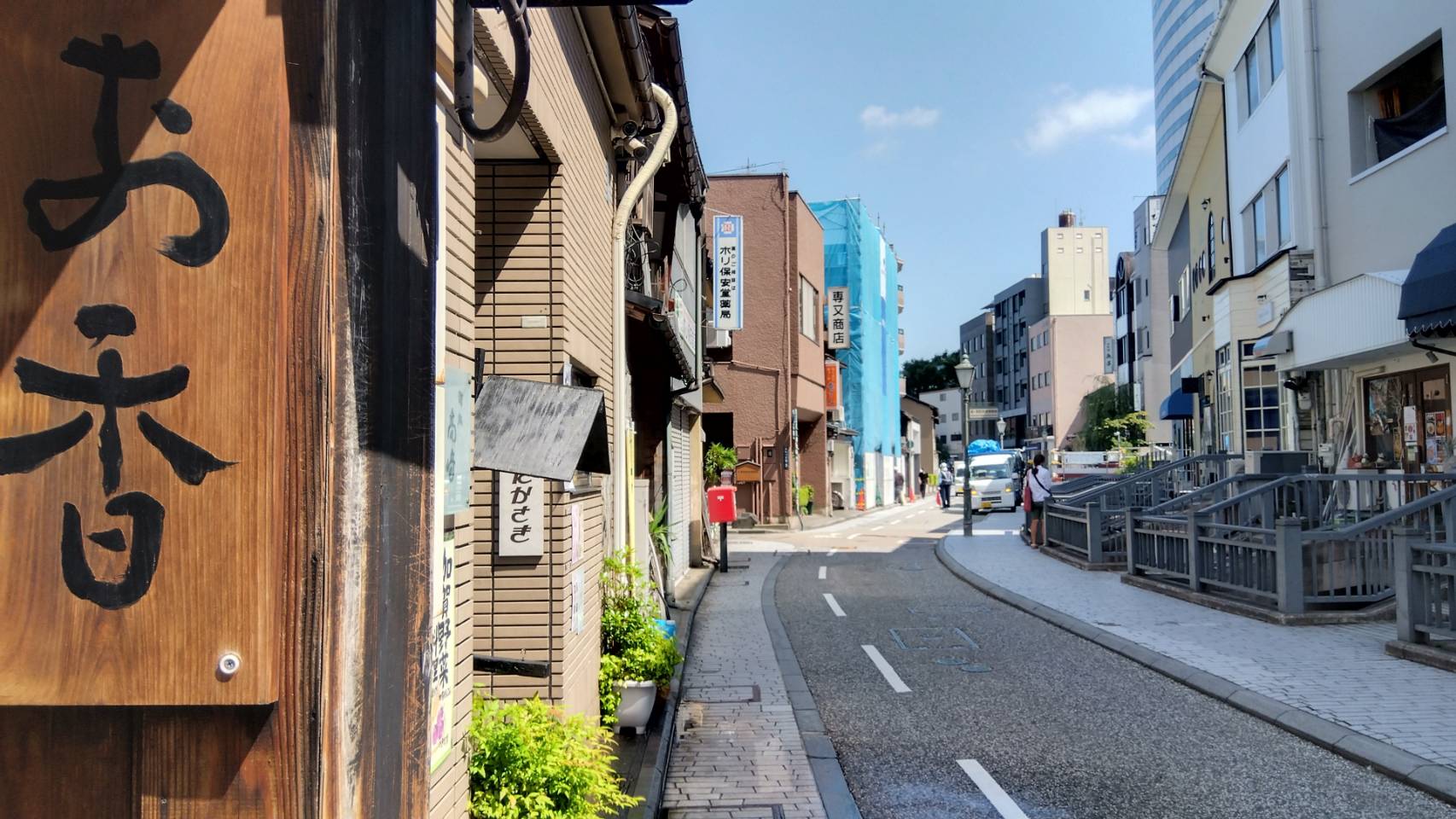金沢のお香とアロマの香り専門店(石川県金沢市)・金沢観光地・金沢の観光スポット武家屋敷跡近く・人気でおすすめのお土産処-お香専門店のアロマ香房焚屋