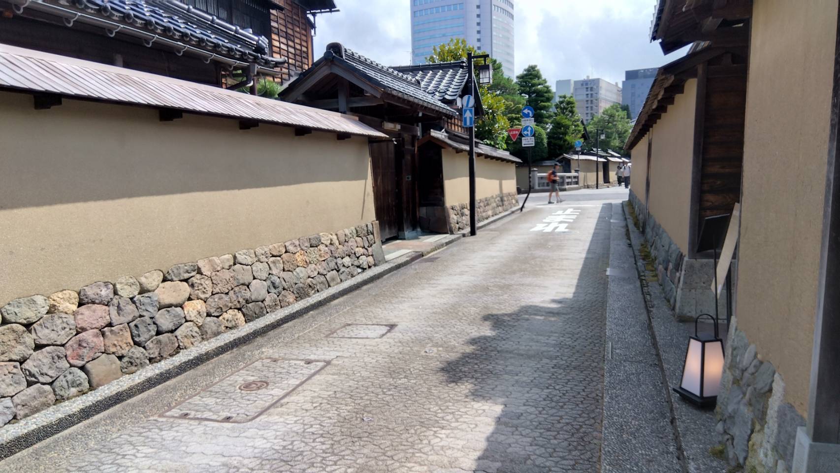 金沢のお香とアロマの香り専門店(石川県金沢市)・金沢観光地・金沢の観光スポット武家屋敷跡近く・人気でおすすめのお土産処-お香専門店のアロマ香房焚屋