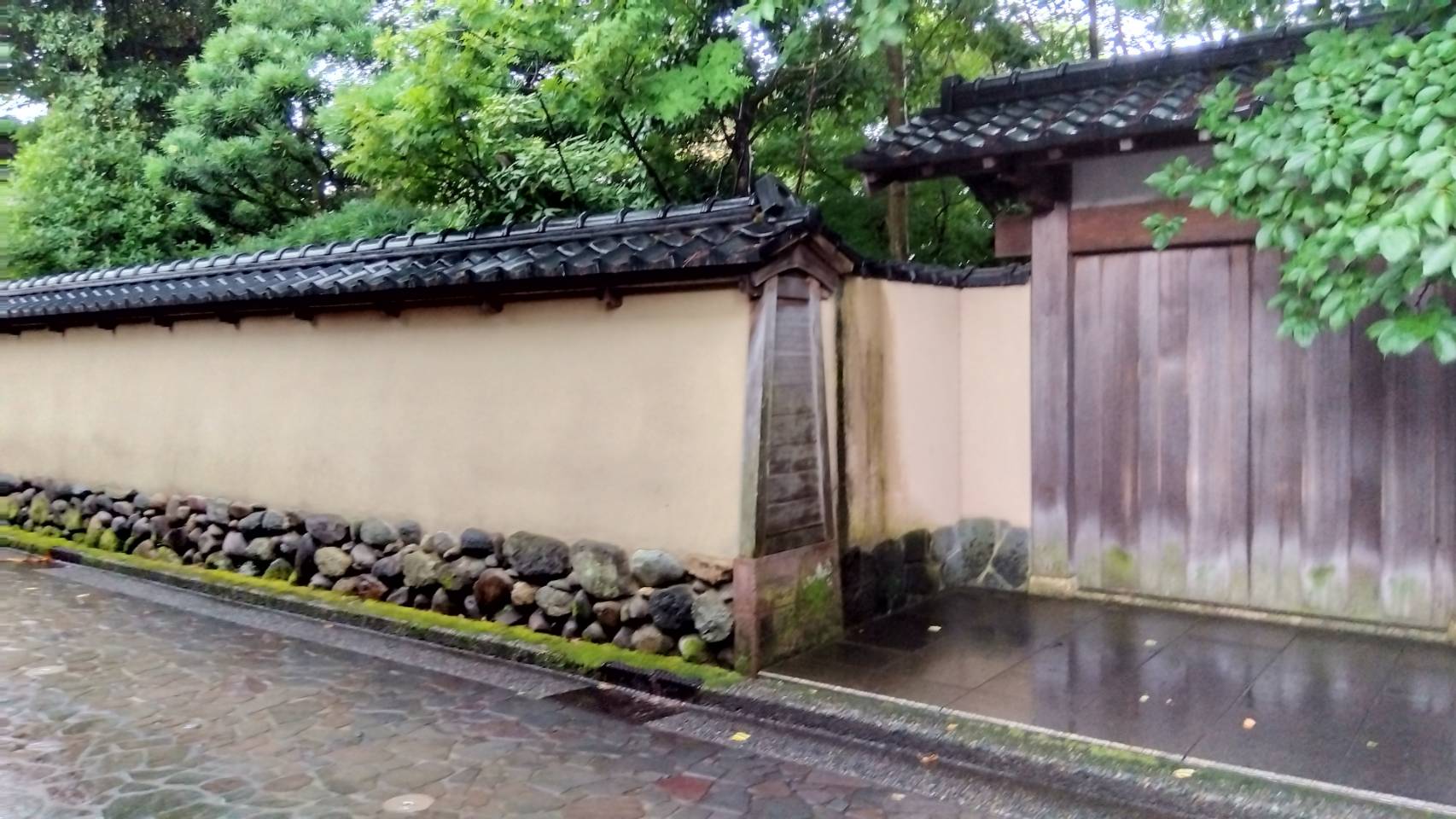 金沢のお香とアロマの香り専門店(石川県金沢市)・金沢観光地・金沢の観光スポット武家屋敷跡近く・人気でおすすめのお土産処-お香専門店のアロマ香房焚屋