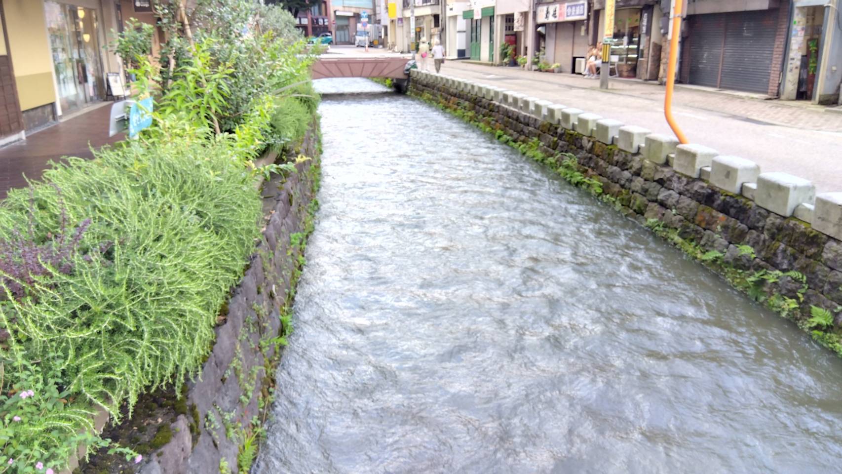 金沢のお香とアロマの香り専門店(石川県金沢市)・金沢観光地・金沢の観光スポット武家屋敷跡近く・人気でおすすめのお土産処-お香専門店のアロマ香房焚屋