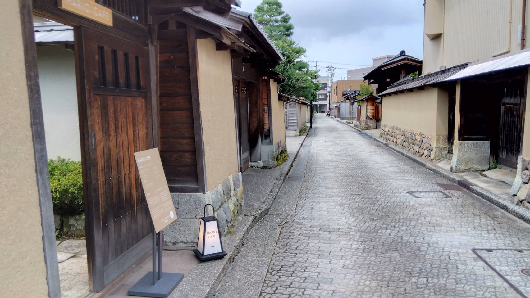 金沢のお香とアロマの香り専門店(石川県金沢市)・金沢観光地・金沢の観光スポット武家屋敷跡近く・人気でおすすめのお土産処-お香専門店のアロマ香房焚屋