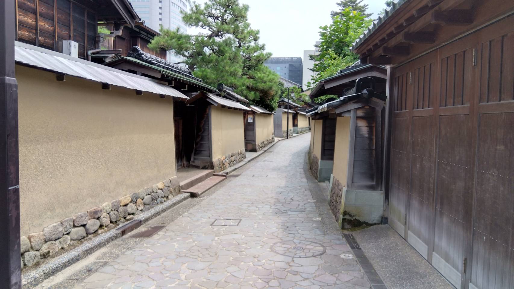 金沢のお香とアロマの香り専門店(石川県金沢市)・金沢観光地・金沢の観光スポット武家屋敷跡近く・人気でおすすめのお土産処-お香専門店のアロマ香房焚屋