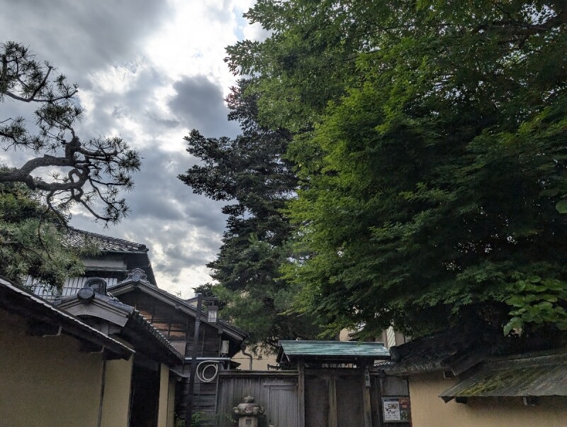 お香・専門店 金沢市|金沢の観光地-武家屋敷跡近くのアロマ香房焚屋