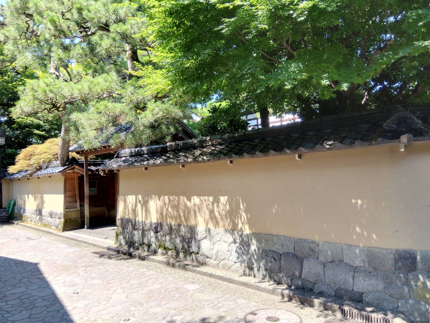お香・専門店 金沢市|金沢の観光地-武家屋敷跡近くのアロマ香房焚屋