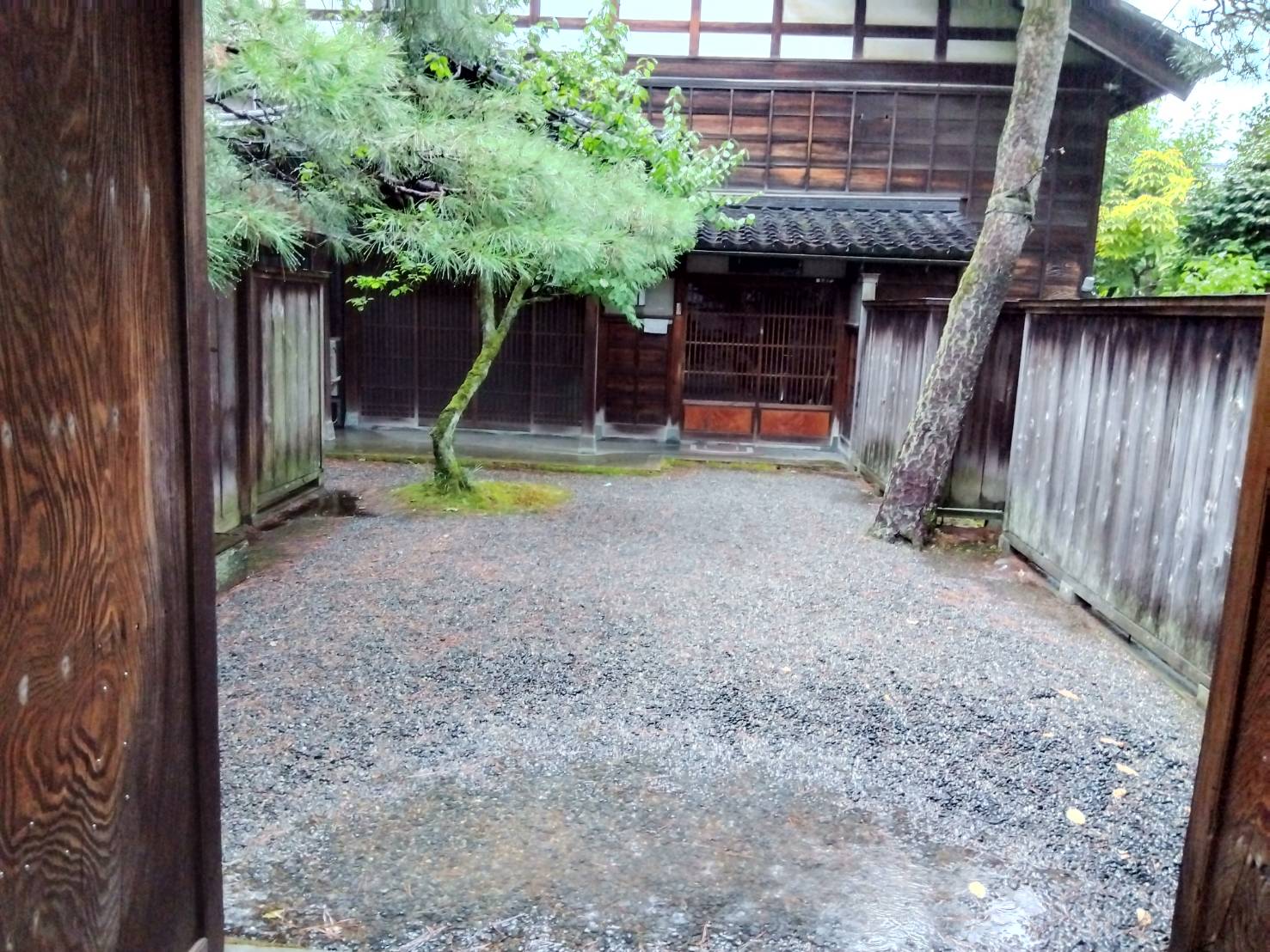 お香・専門店 金沢市|金沢の観光地-武家屋敷跡近くのアロマ香房焚屋