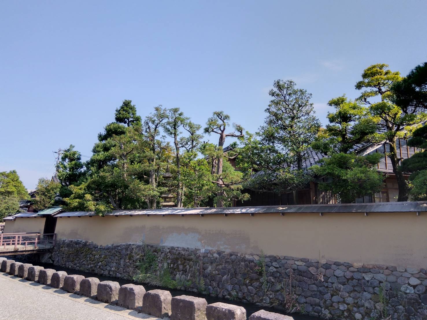 お香・専門店 金沢市|金沢の観光地-武家屋敷跡近くのアロマ香房焚屋