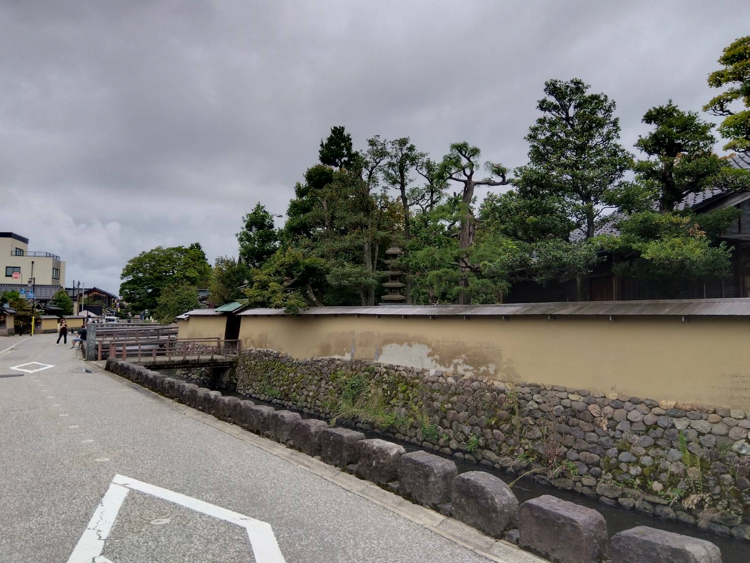 金沢のお香とアロマの香り専門店(石川県金沢市)・金沢観光地・金沢の観光スポット武家屋敷跡近く・人気でおすすめのお土産処-お香専門店のアロマ香房焚屋