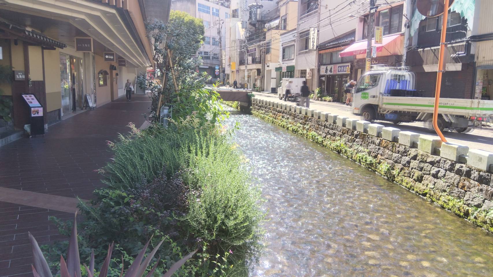 金沢のお香とアロマの香り専門店(石川県金沢市)・金沢観光地・金沢の観光スポット武家屋敷跡近く・人気でおすすめのお土産処-お香専門店のアロマ香房焚屋