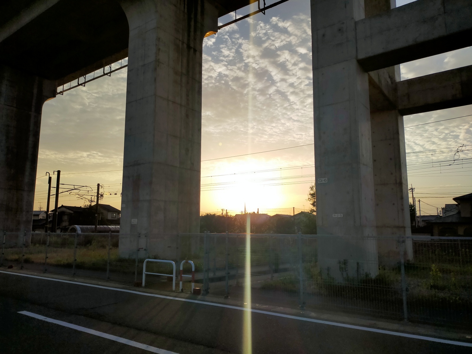300×226