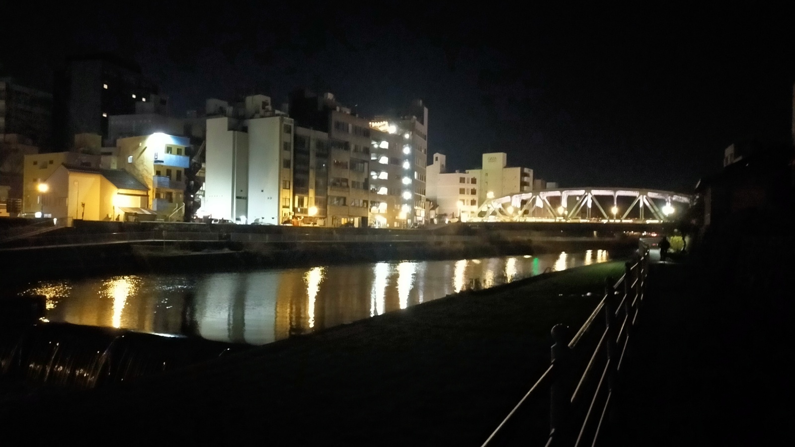 金沢のお香とアロマの香り専門店(石川県金沢市)・金沢観光地・金沢の観光スポット武家屋敷跡近く・人気でおすすめのお土産処-お香専門店のアロマ香房焚屋