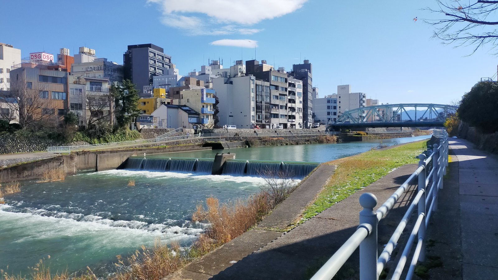 金沢のお香とアロマの香り専門店(石川県金沢市)・金沢観光地・金沢の観光スポット武家屋敷跡近く・人気でおすすめのお土産処-お香専門店のアロマ香房焚屋