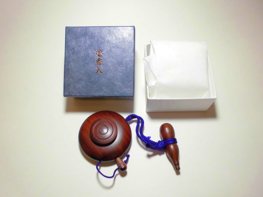 塗香(ずこう)入れ 紫檀 大 瓢箪